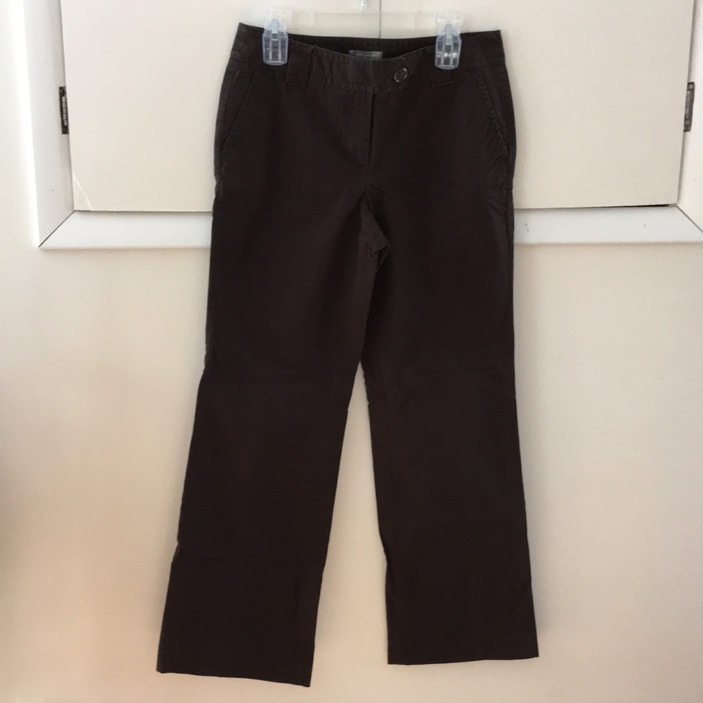 Ann Taylor Curvy Fit size 6